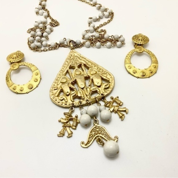 VINTAGE Byzantine Inspired Asian Goldtone Chinamen Beaded Earrings Necklace - Picture 5 of 7